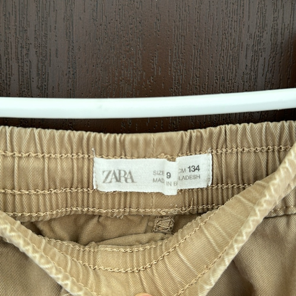 3/$25 Zara Boys Cargo Pants Size 9 Tan Elastic Waist Cotton Stretch - Picture 3 of 4